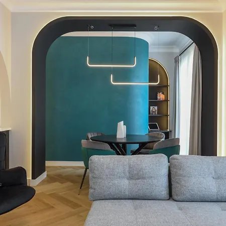 King By Luxlikehome Appartamento Salonicco